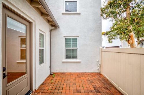 3105 Anacapa Way, Anaheim CA  92801-6154 exterior