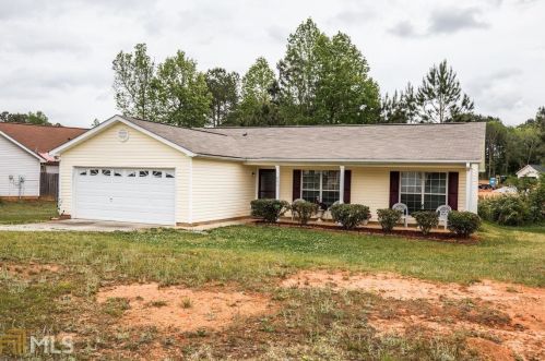 205 Yellowstone Dr, Carrollton, GA 30117-6742