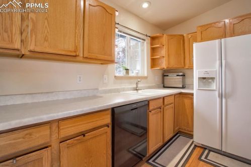 703 Matt Dr, Pueblo CO  81007-6513 exterior