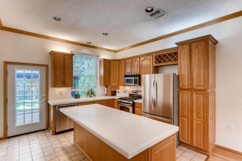 3902 Becker Ave, Austin TX  78751-5209 exterior