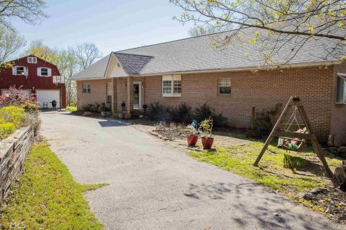 60 Gail Ln, Meansville, GA 30256-5128