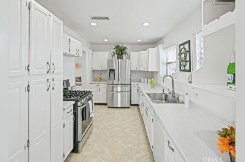 2440 Gramercy Ave, Anaheim CA  92801-3227 exterior
