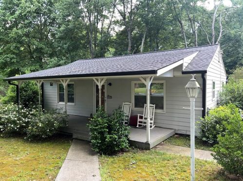 2310 Pine Branch Dr, Marietta, GA 30060-4634