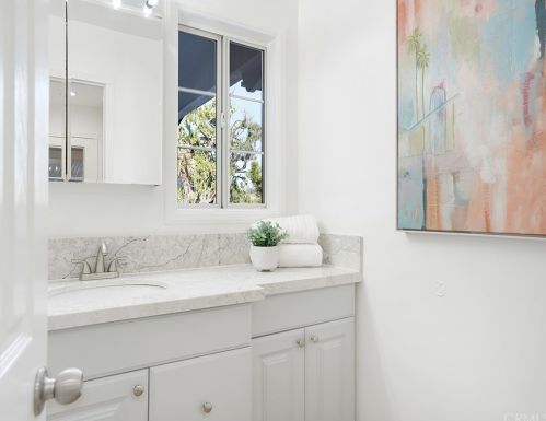 1527 Palais Rd, Anaheim CA  92802-2104 exterior