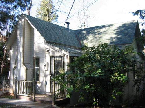 6300 Placer St, Virner, CA 95634-9349