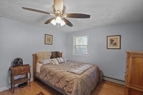 45 Honeysuckle Rd, Warwick RI  02888-5503 exterior