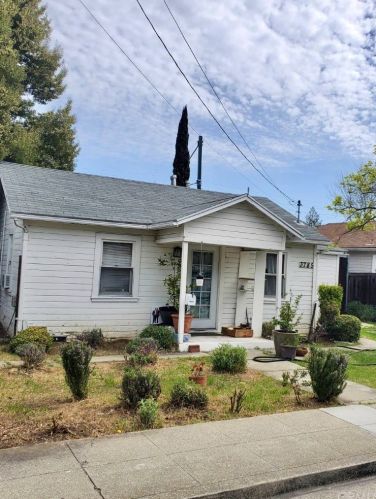 3785 Park Blvd, Palo Alto, CA 94306-3431