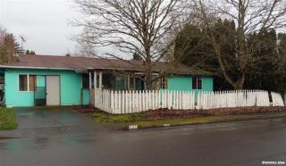 535 Maple St, West Stayton, OR 97325-8954