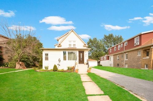 3827 East Ave, Forest View IL  60402-4037 exterior