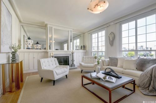 3055 Baker St, San Francisco, CA 94123-2401