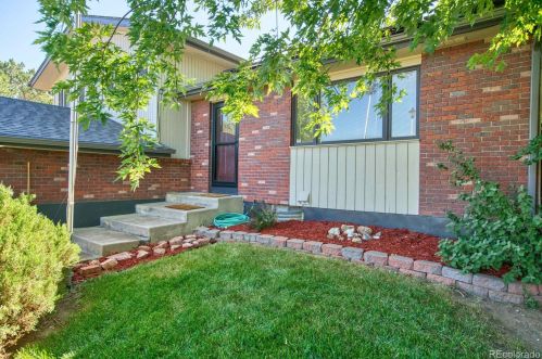 3301 27th Street Ln, Greeley, CO 80634-7518