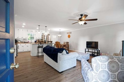 1831 Walter Rd, Marietta, GA 30066-6559