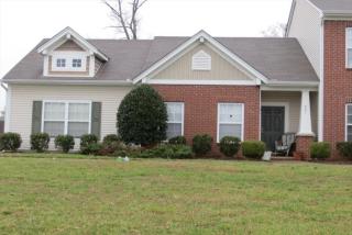 901 Seven Oaks Blvd, Smyrna, TN 37167-6464