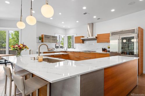 2350 Monroe St, Denver CO  80210-5644 exterior