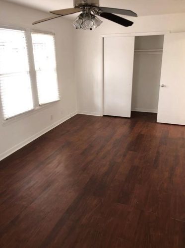 207 39th St, Austin TX  78751-5030 exterior