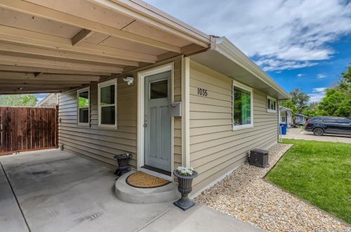 1035 Moline St, Denver, CO 80010-3706