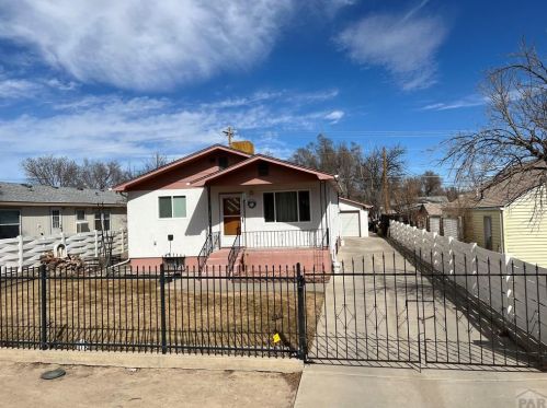 2103 17th St, Pueblo, CO 81003-1141