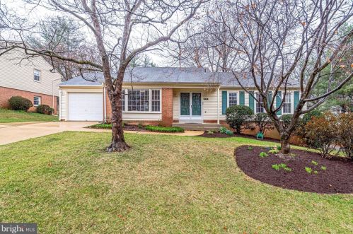 7776 Turlock Rd, Springfield, VA 22153-2331