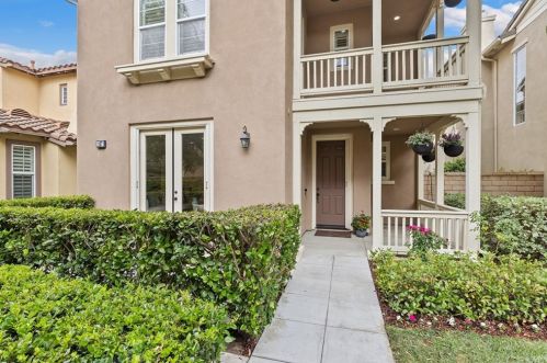 107 Canopy, Irvine CA  92603-0658 exterior