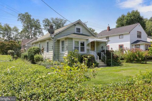 402 Lorraine St, Aberdeen, MD 21001-3329