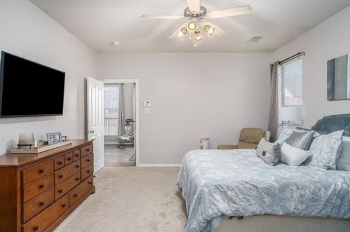 5904 Ozark Dr, Fort Worth TX  76131-4003 exterior