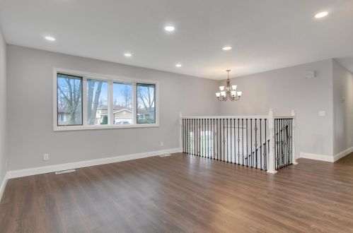 2225 Coldspring Rd, Crown Point IN  46307-9335 exterior
