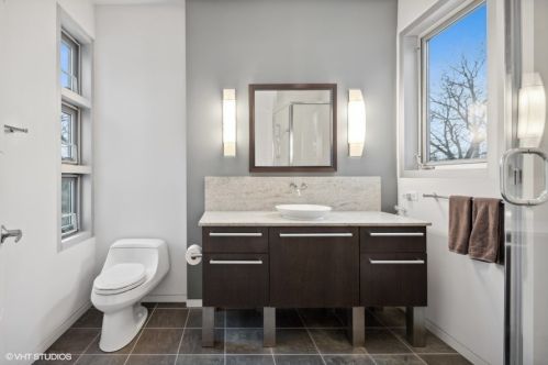 11300 79th St, Willowbrook IL  60527-5107 exterior