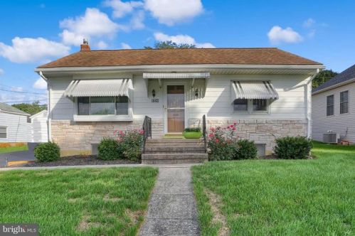3224 Brookfield Rd, Harrisburg, PA 17109-1905