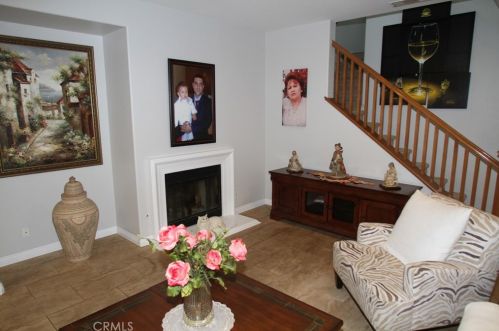 2660 Madison Cir, Anaheim CA  92801-4954 exterior