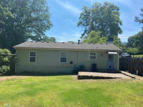 1680 Hill St, Conyers GA  30012-3724 exterior
