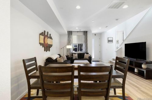 23611 5th Dr, Aurora CO  80018 exterior