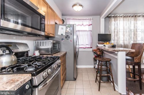 149 Fariston Dr, Philadelphia PA 19120-1008 exterior