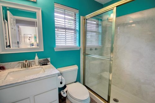 4020 Virginia Pne Dr, Carrollton TX 75007-1050 exterior