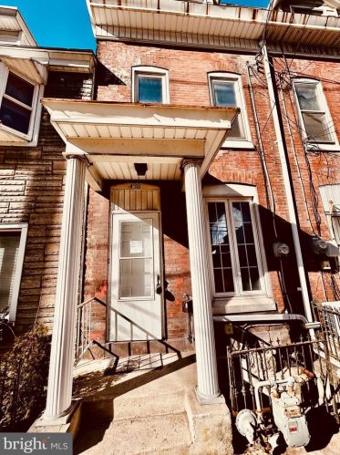 438 Norwegian St, Primrose, PA 17901-2935