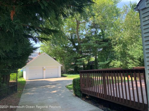 503 Fisk Ave, Brielle, NJ 08730-1931