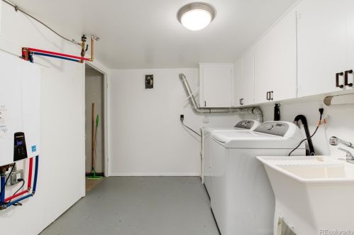 1080 Briarwood Dr, Denver CO exterior