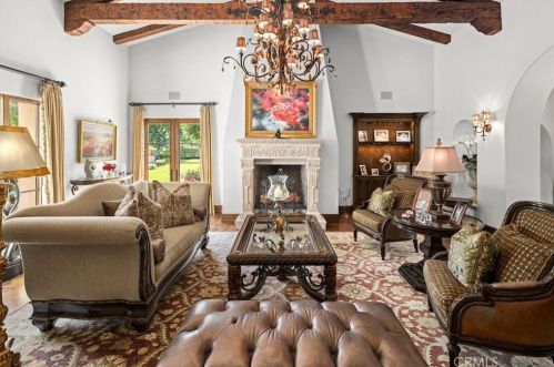 50 Golden Eagle, Irvine CA  92603-0308 exterior