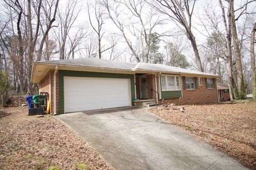 3382 Spring Meadow Ct, Tucker, GA 30084-2121