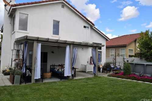 193 Cape Elizabeth Way, Riverside CA  92506-6178 exterior