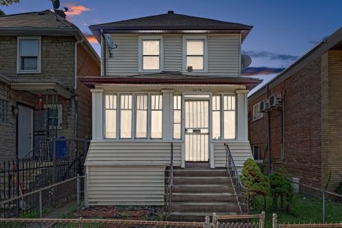 5519 Gladys Ave, Chicago, IL 60644-4717