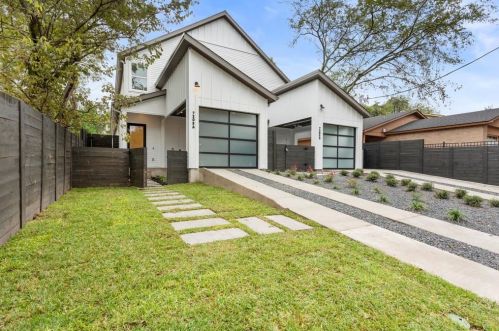 7305 Blessing Ave, Austin, TX 78752-2717
