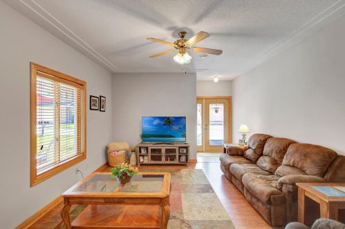 505 Welco Ln, Montgomery, MN 56069-8703