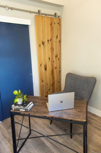 3270 Elm St, Denver CO  80207-7311 exterior