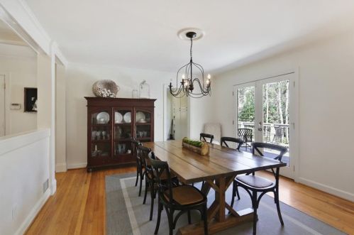 284 Elden Dr, Atlanta GA  30342-2030 exterior