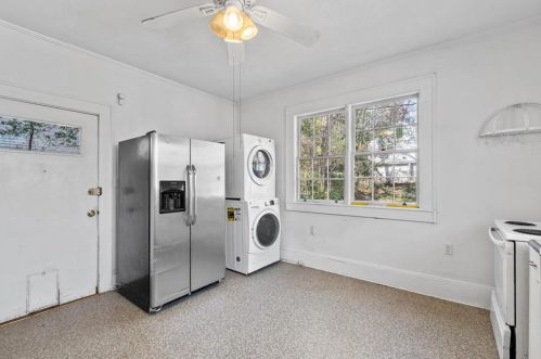 1384 Emory Rd, Atlanta GA  30306-2406 exterior