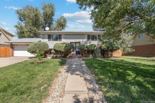 15033 11th Ave, Denver, CO 80011-7023