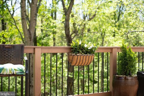 527 Brickhouse Rd, Princeton NJ  08540-7363 exterior