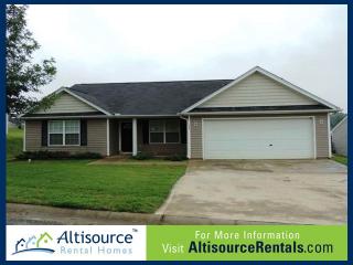 318 Cool Embers Ln, Spartanburg SC  29316-9616 exterior