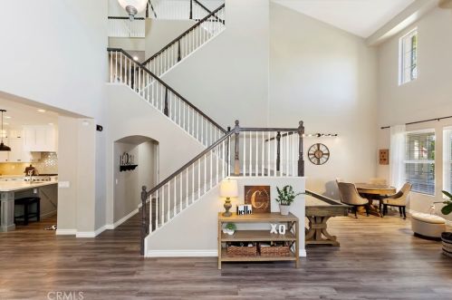 9564 Chandelle Way, Riverside CA  92508-6810 exterior