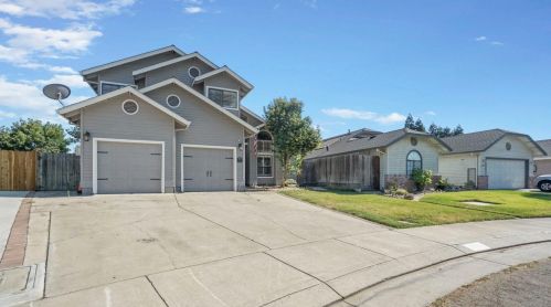 1506 Amber Leaf Way, Lodi, CA 95242-4405